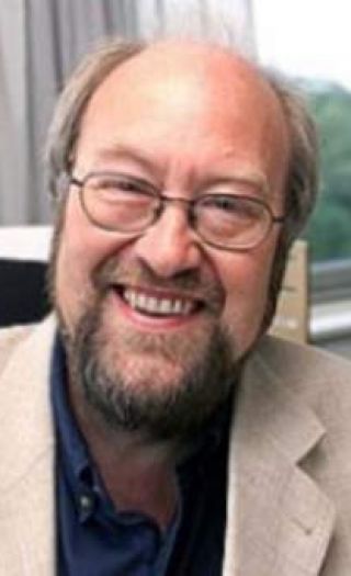 Arbeiderpartiets representant i Kristiansand kulturstyre, tidligere rektor ved Universitetet i Agder, holdt et sterkt innlegg for at SIAN burde få avholde sit møte på biblioteket - men han stemte mot at det skulle kunne skje!
