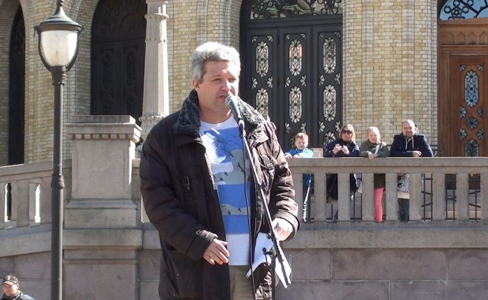Tidligere nestleder i SIAN, Morten Schau, her fotografert som taler foran Stortinget.
