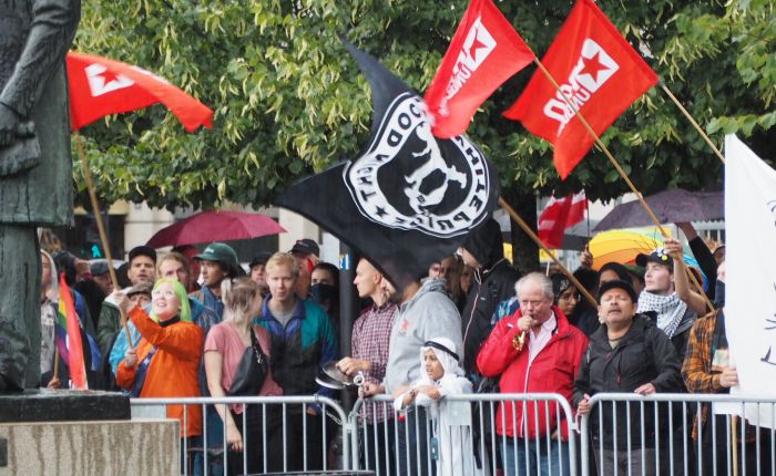 Kommunister og muslimer i felles sak mot Norge
