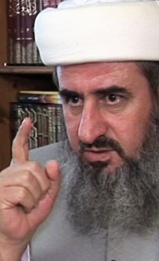 Mulla Krekar: Det er vi som kommer til å endre dere.