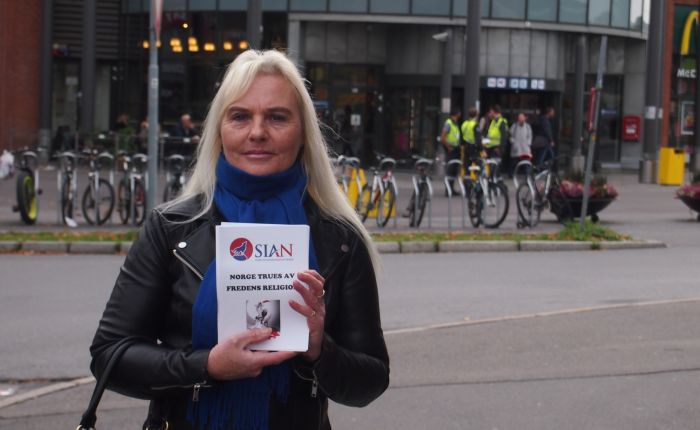SIAN stand i Ski | Stopp islamiseringen av Norge (SIAN)