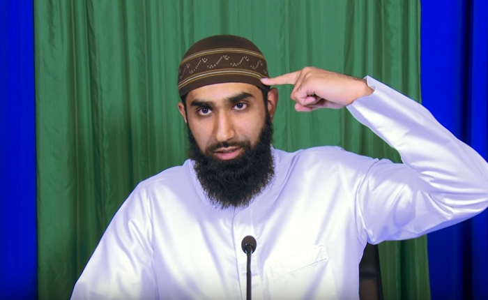 God muslim påviser den del av kroppen som først ødelegges av islam