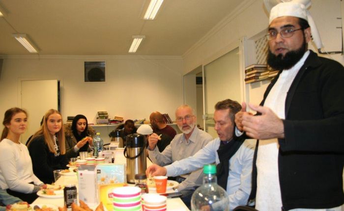 Imam Akmal Ali: «Hvis dommen går i SIANs favør, da vil menneskerettighetene bli kraftig svekket.»
